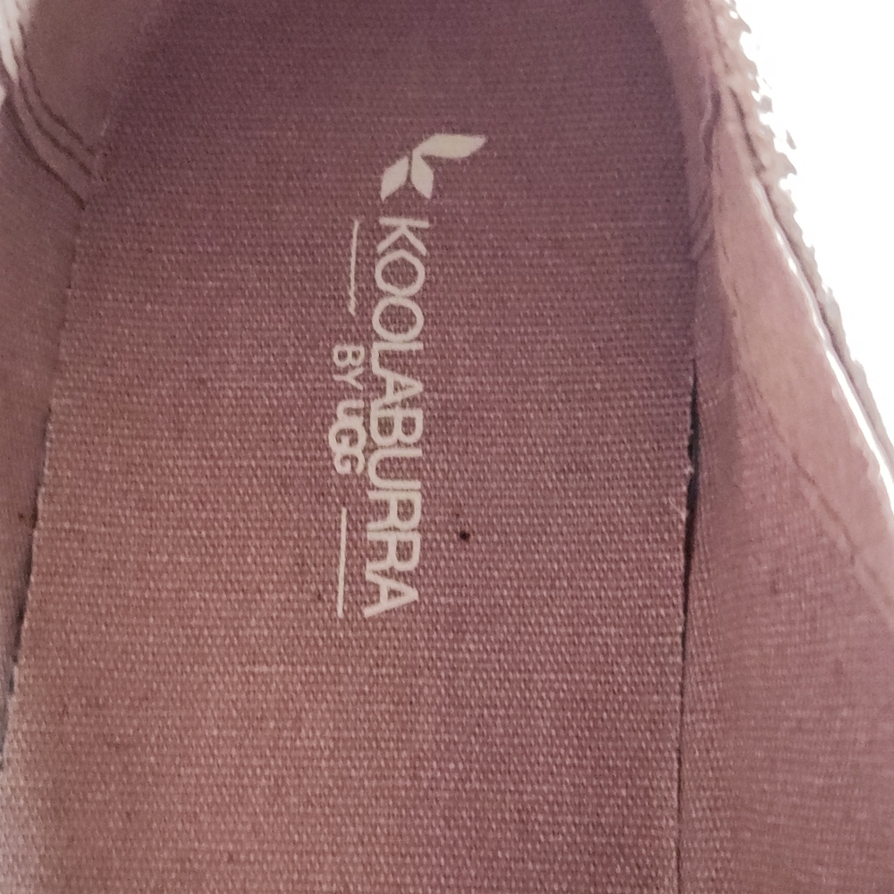 Koolaburra by Ugg girl's sneakers size 4 - Picture 6 of 6
